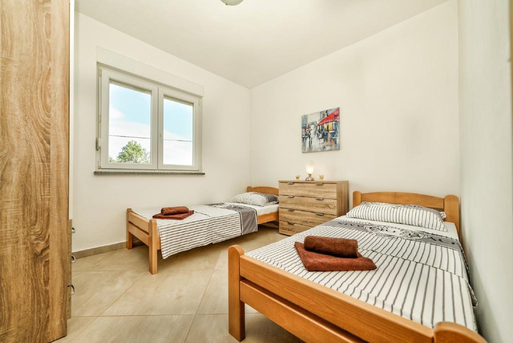 Apartment Una Pula Buitenkant foto